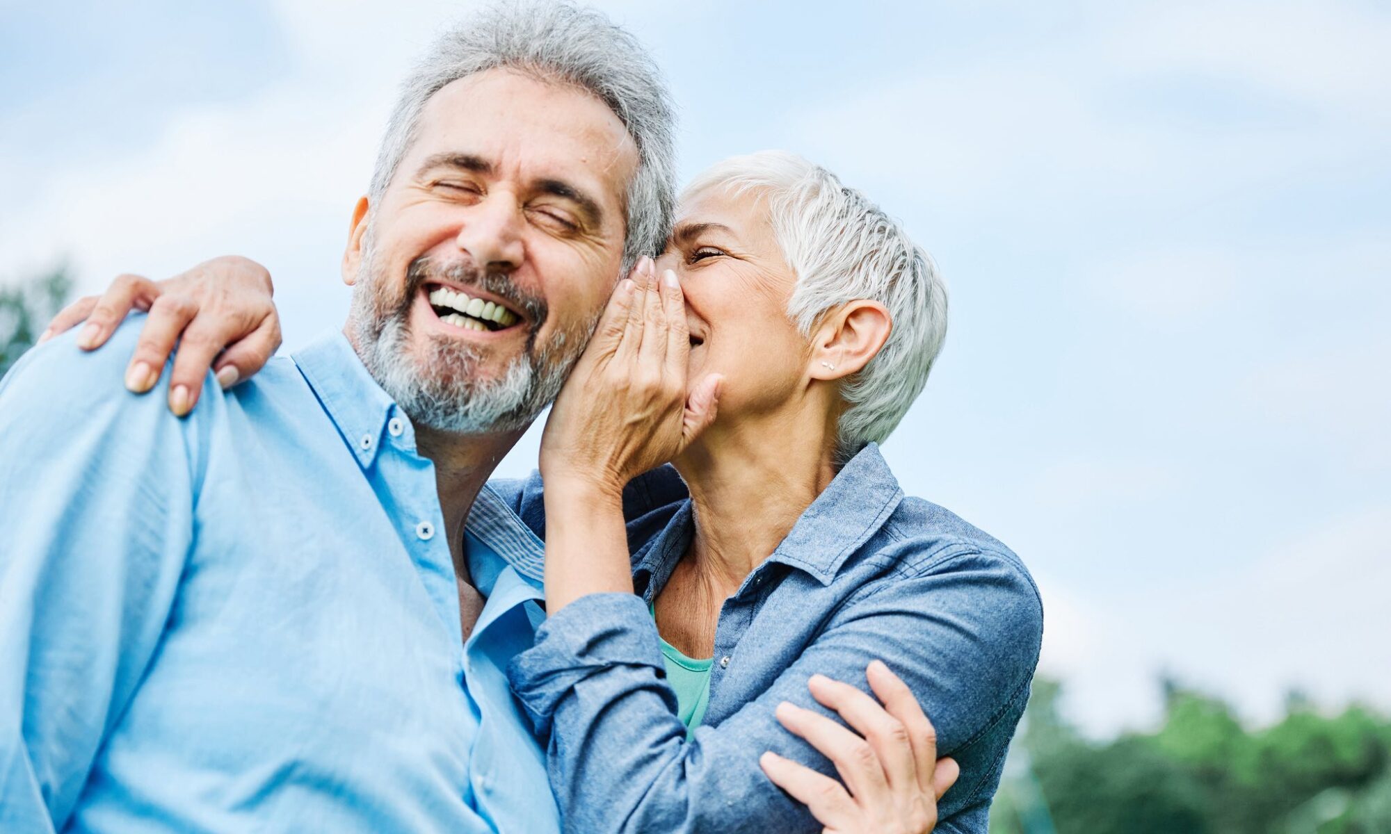 Date 50+: So finden Sie gute Gesprächsthemen für eine lockere Unterhaltung